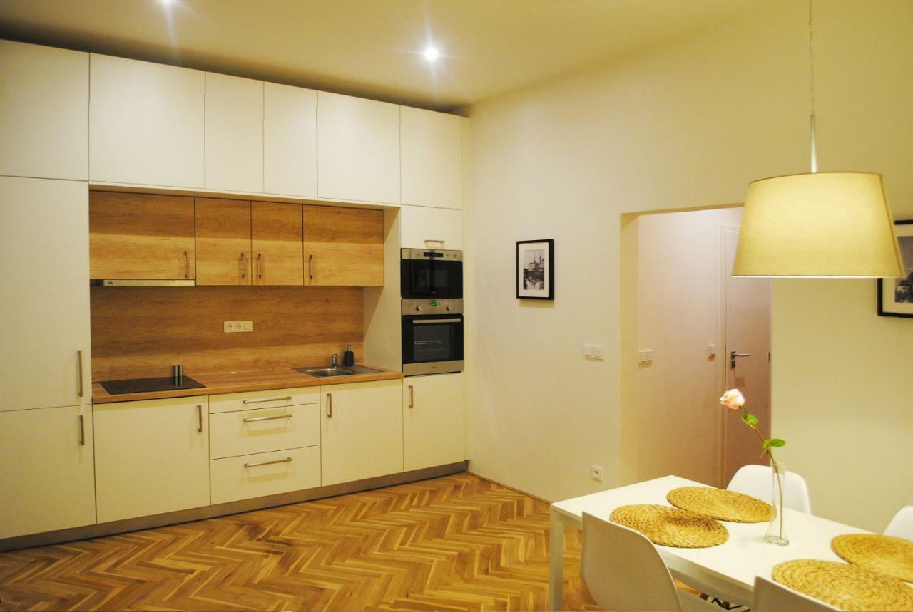 Apartments Centre In Style オロモウツ エクステリア 写真